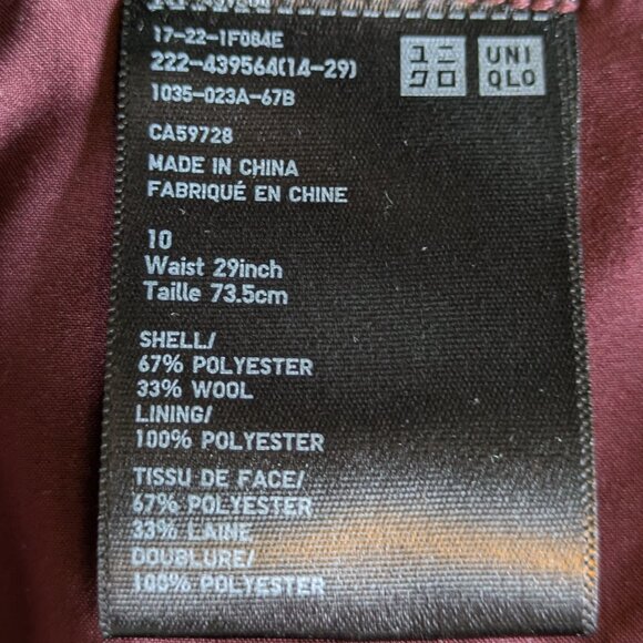 Uniqlo mini plaid wool skirt - Picture 5 of 6